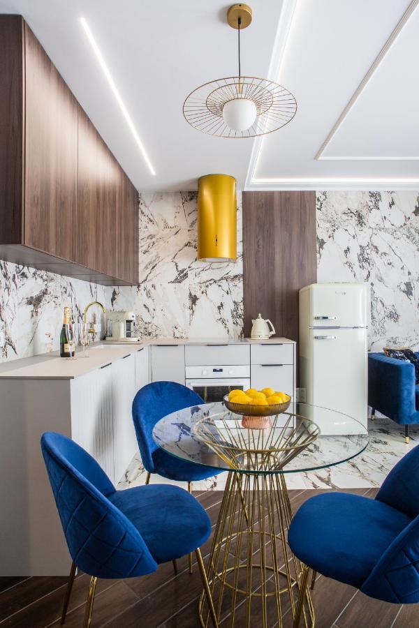 Luksusowy Apartament Przy Filharmonii Apartman Katowice Kültér fotó